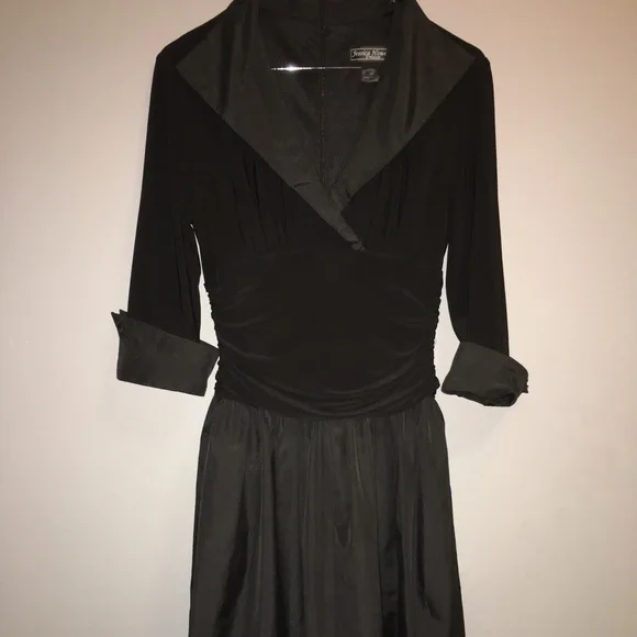 velvet and taffeta holiday dress Luli & Me Girls Luxe Velvet Holiday Dress - Lace Collar - Ribbon Sash